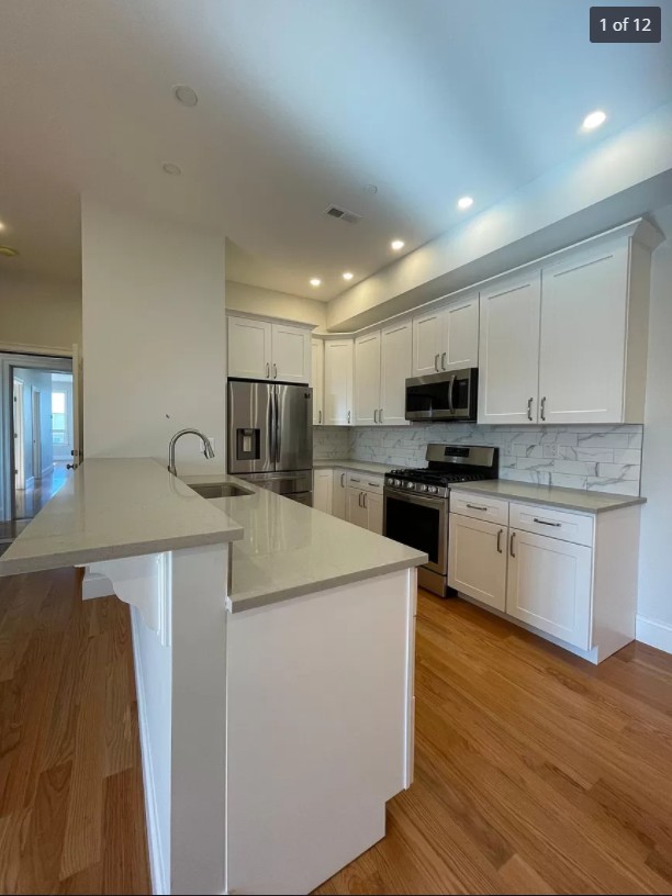 216 Broadway, South Boston