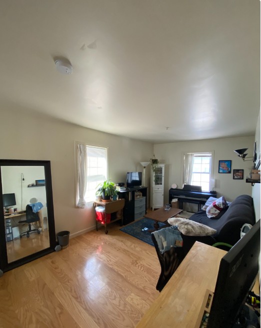 34 Raymond St, Allston