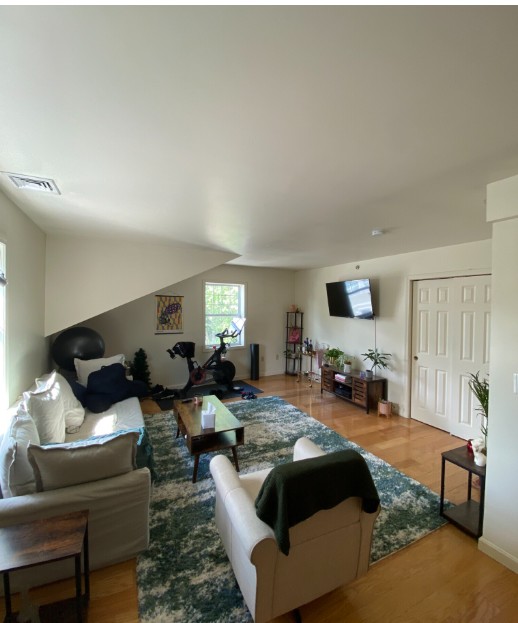 34 Raymond St, Allston