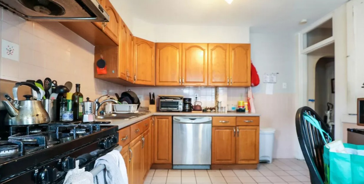 16 Glenville Ave, Allston