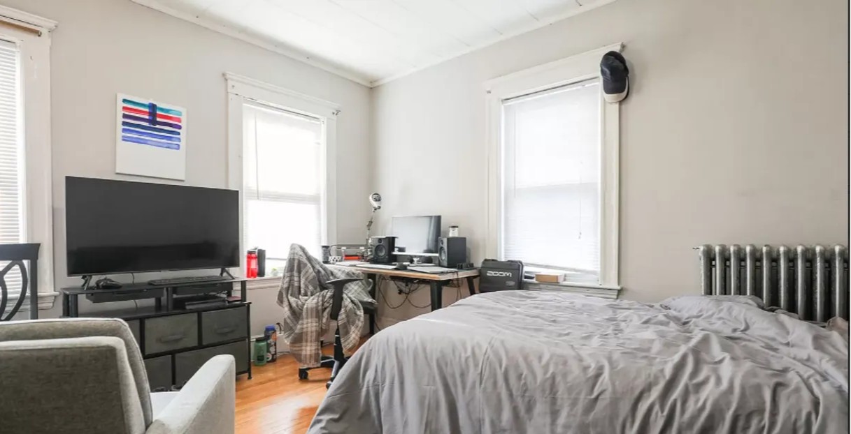 16 Glenville Ave, Allston