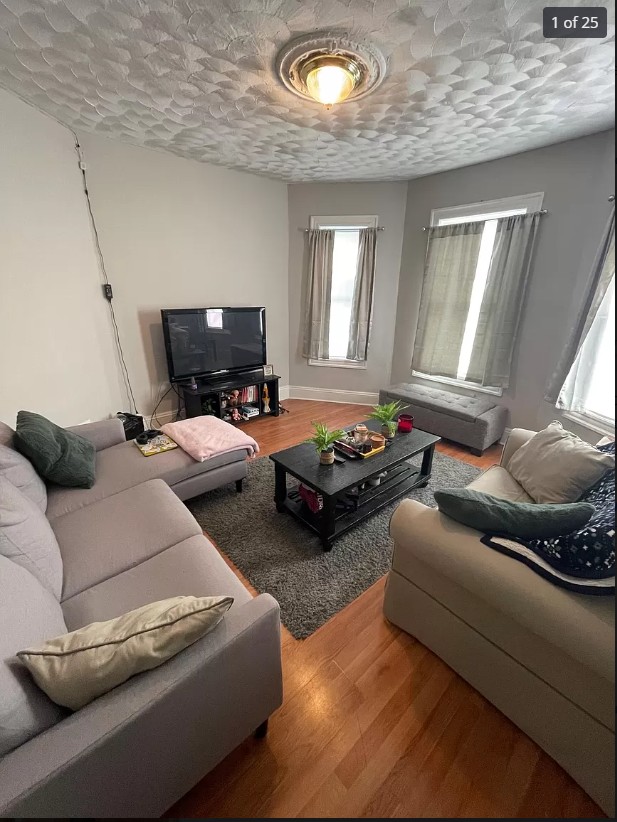 157 Cottage St, Dorchester