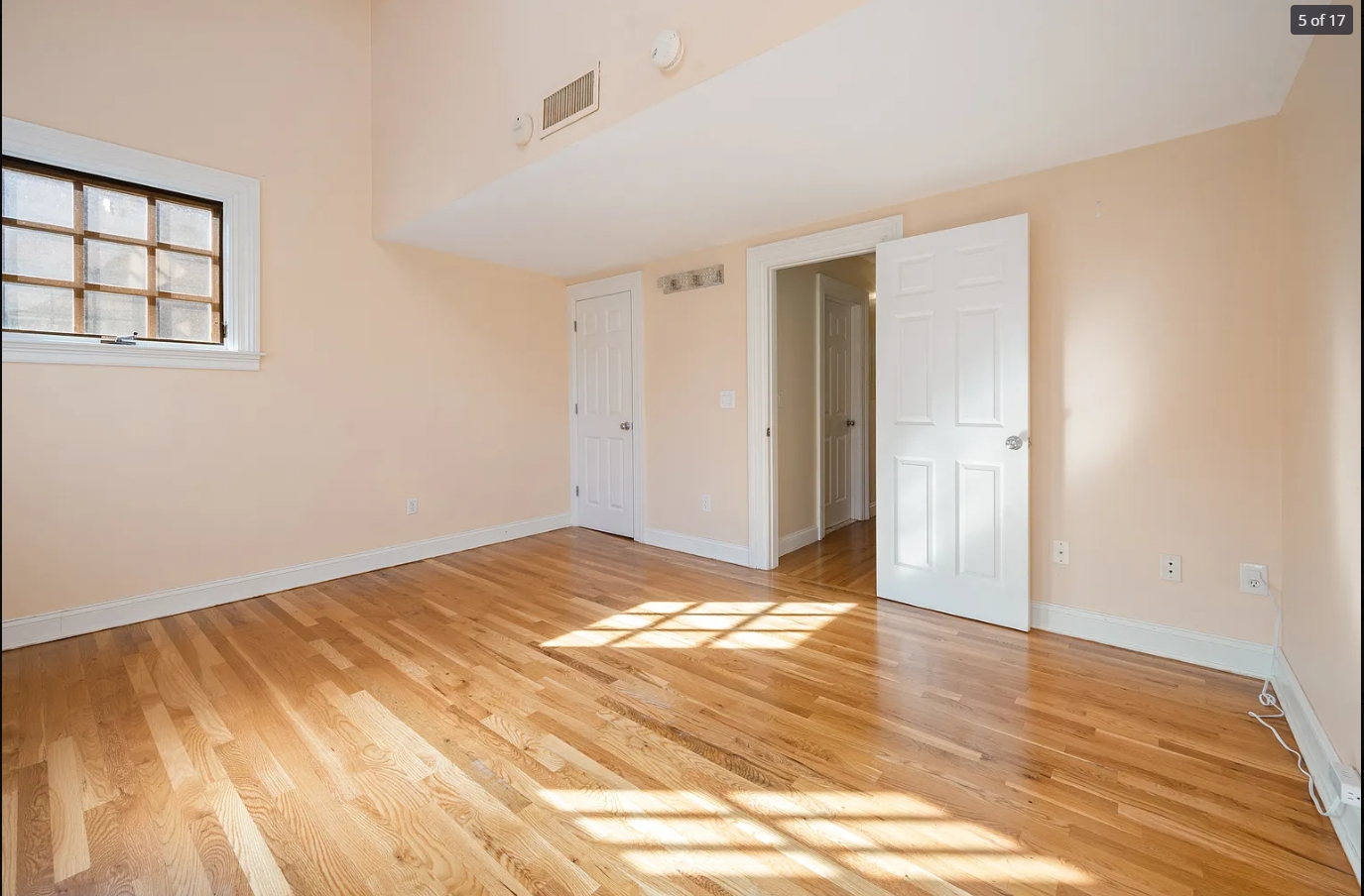 245 River St, Riverside