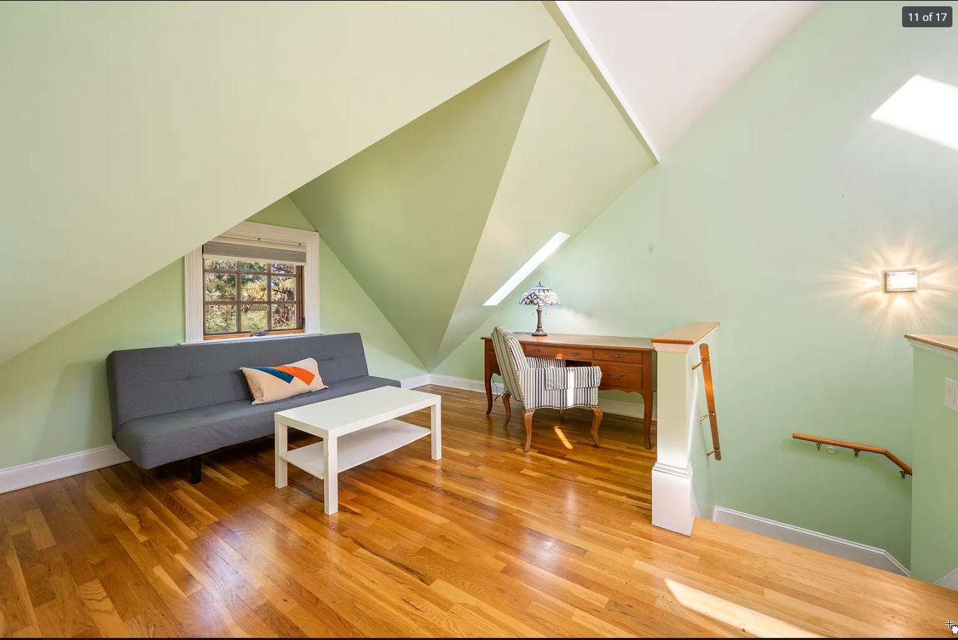 245 River St, Riverside