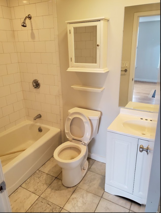 1661 Washington St, South End