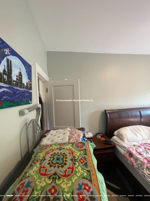 45 Carlton St, Coolidge Corner