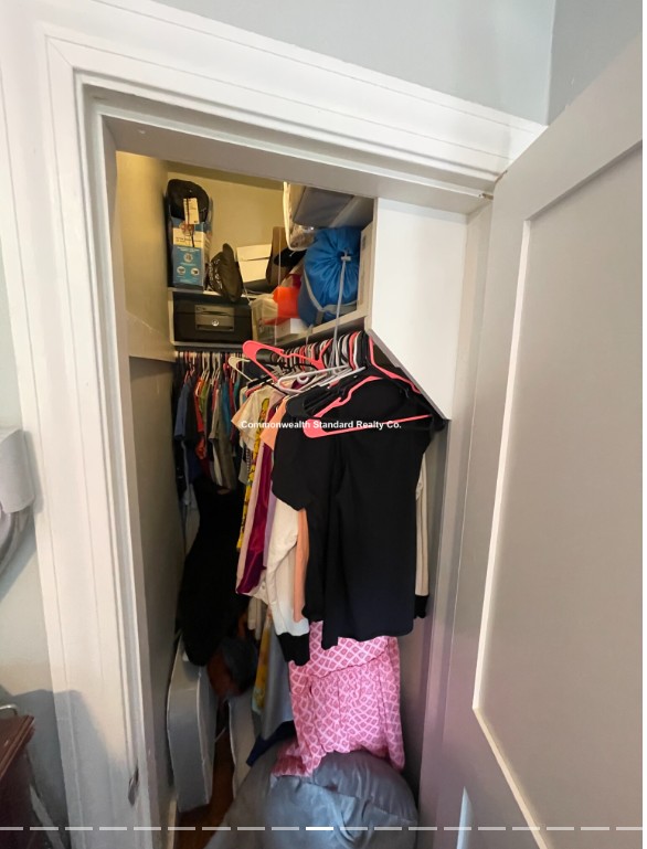 45 Carlton St, Coolidge Corner