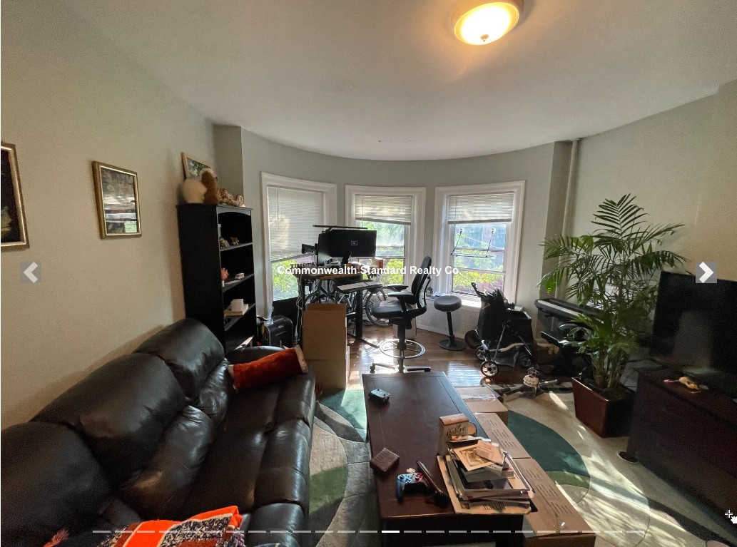 45 Carlton St, Coolidge Corner