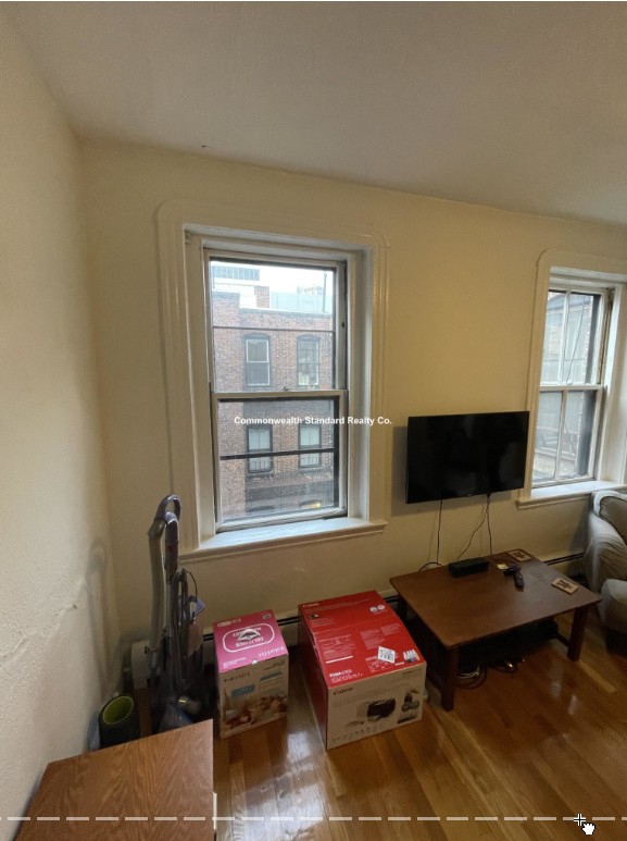 17 Irving St, Beacon Hill