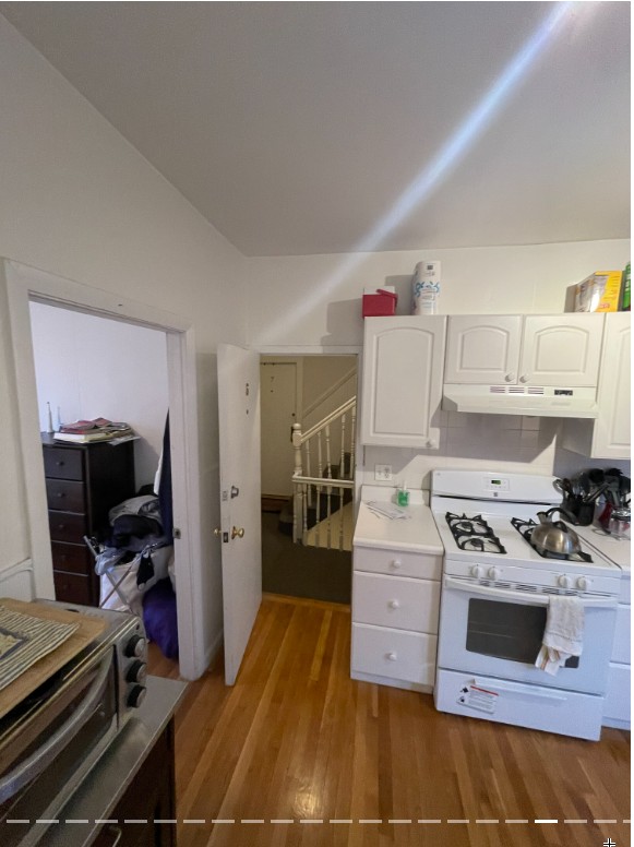 17 Irving St, Beacon Hill