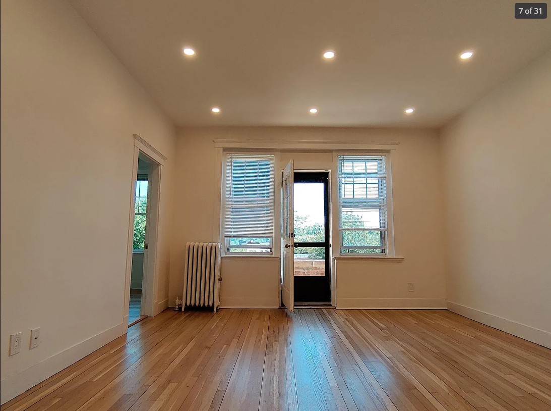 25 Mount Hood Rd, Brighton