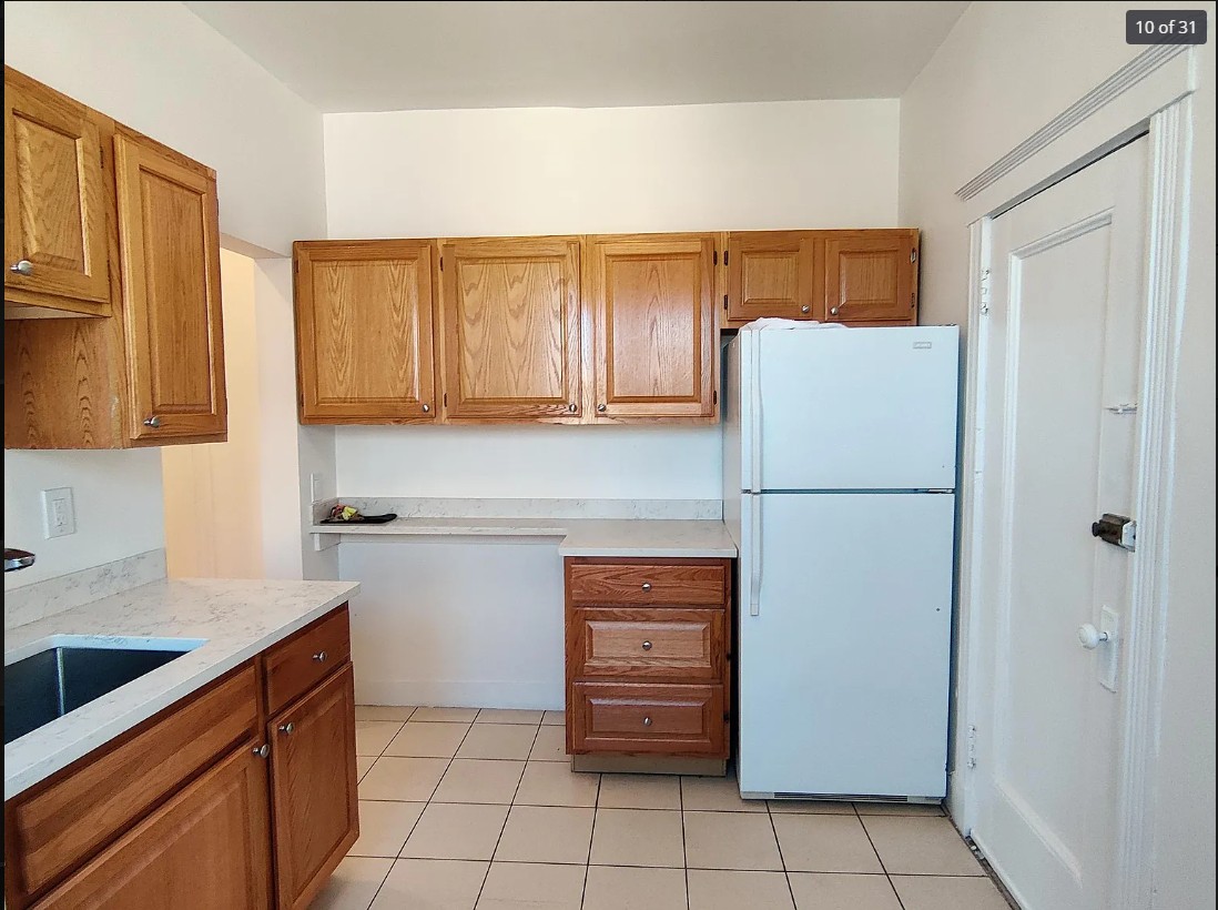 25 Mount Hood Rd, Brighton