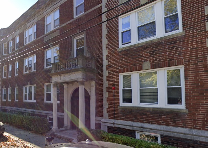 11 Gray St, Neighborhood Nine