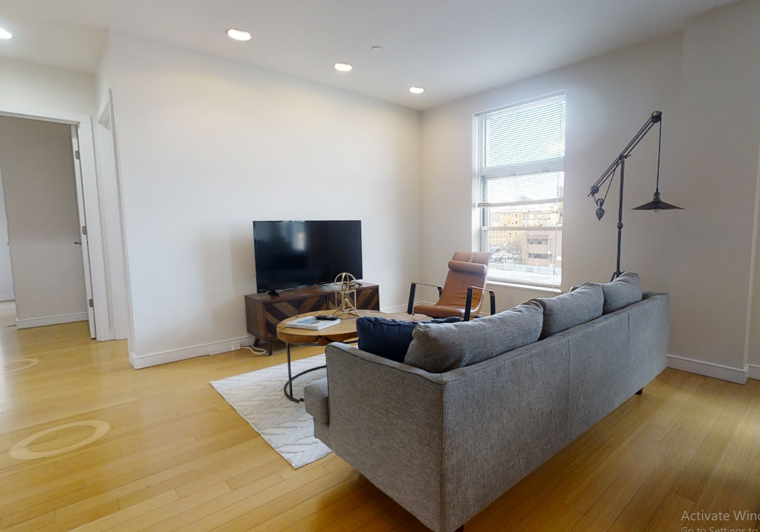 601 Albany St, South End