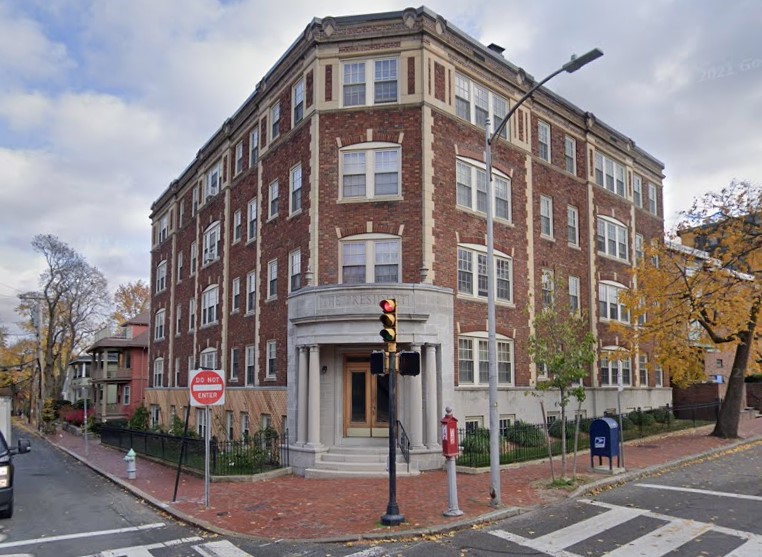 353 Harvard St, Harvard Square