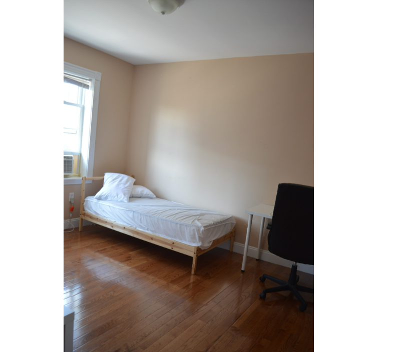 2003 Commonwealth Ave, Brighton