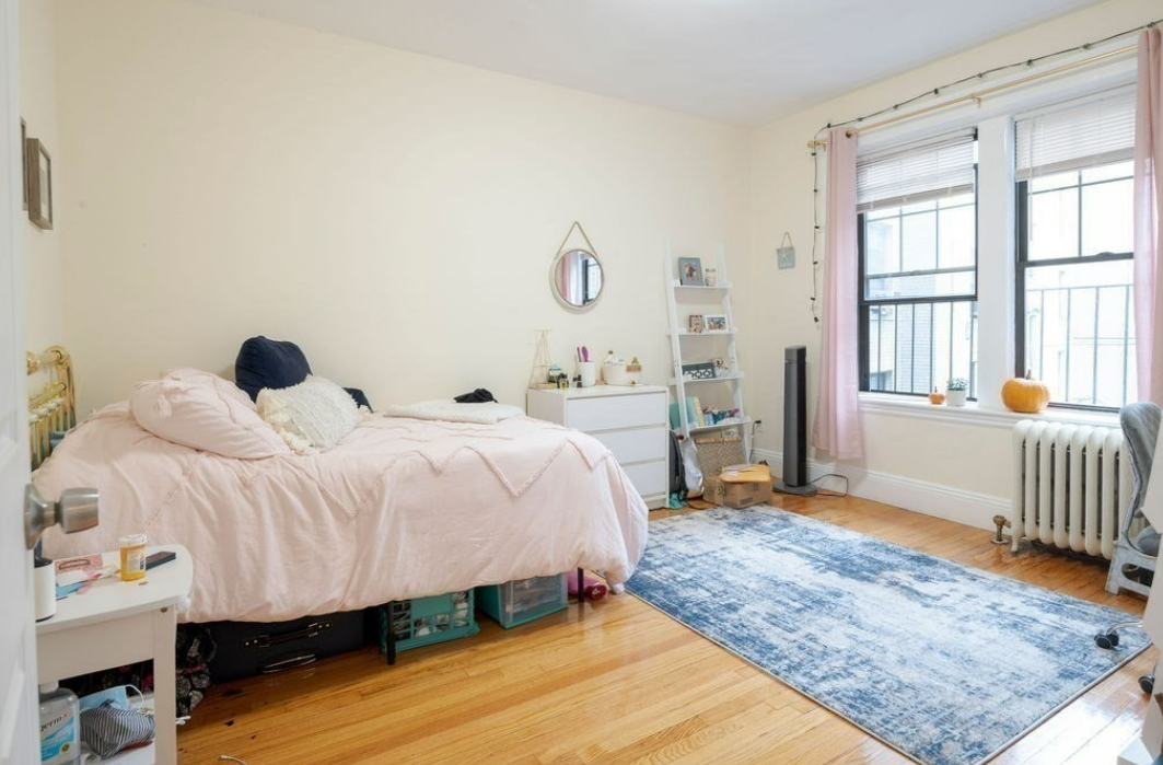 374 Chestnut Hill Ave, Brighton