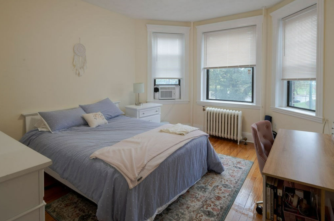 374 Chestnut Hill Ave, Brighton