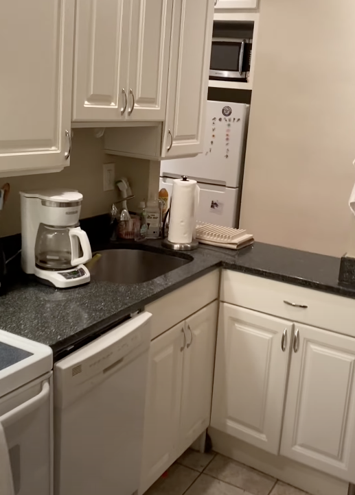 65 Burbank St, Fenway