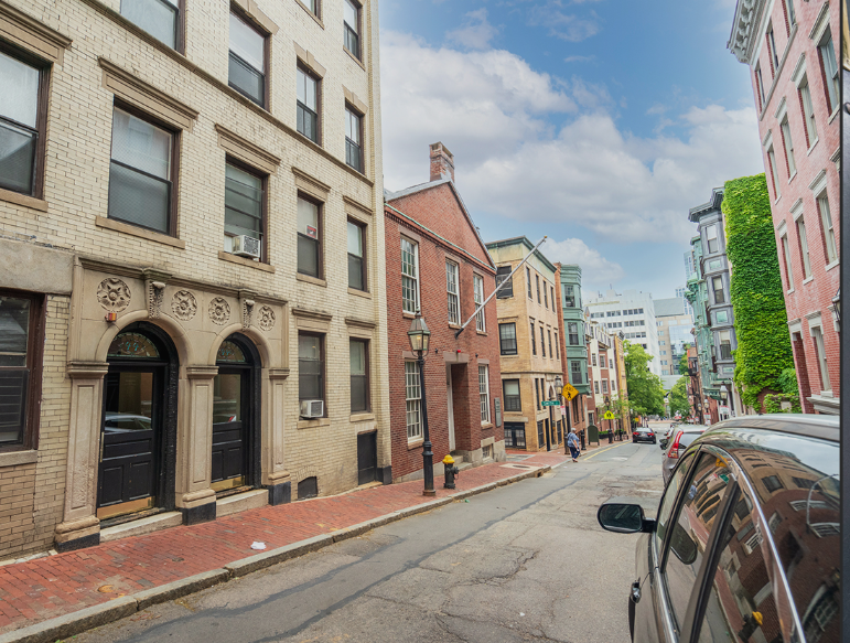 44 Joy St, Beacon Hill