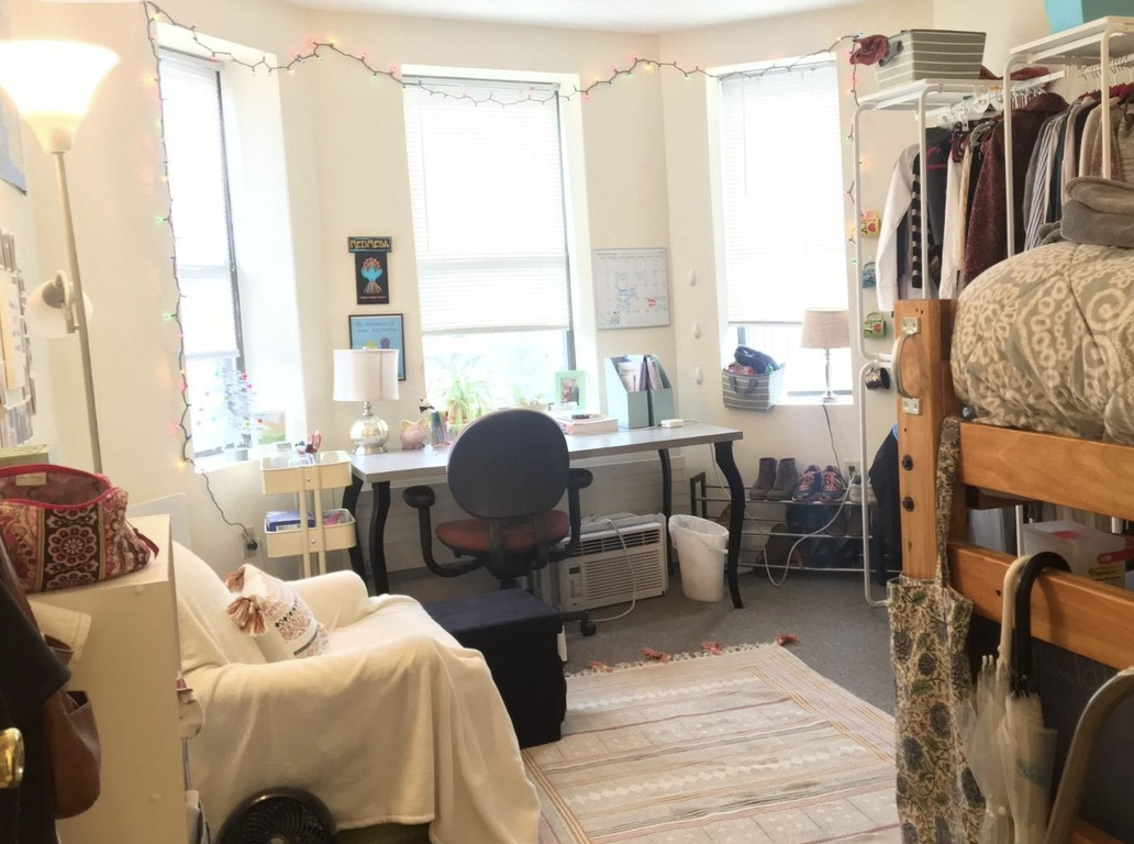 829 Beacon St, Fenway