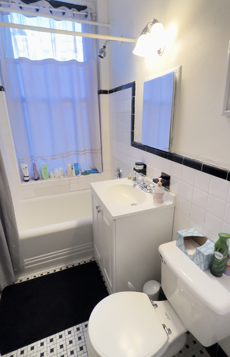 583 Beacon St, Fenway