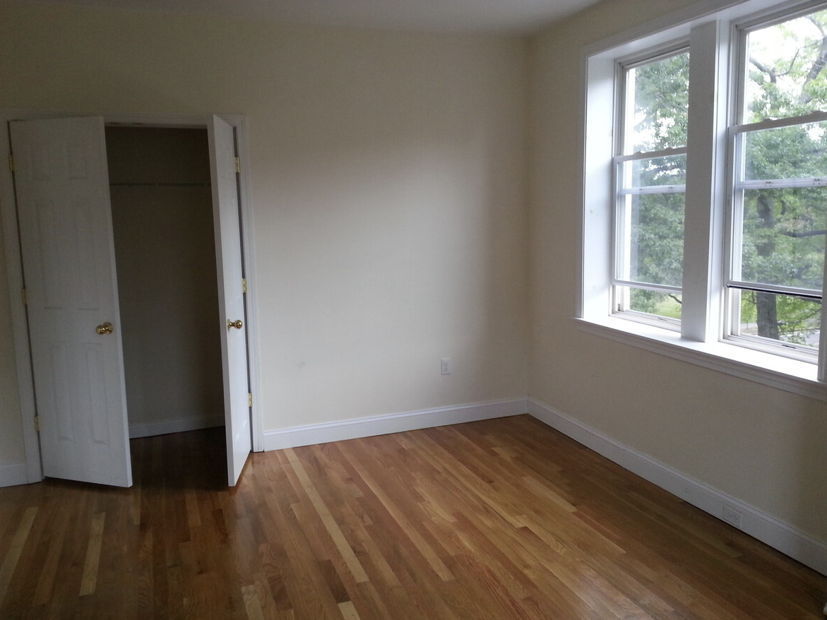 316 Saint Paul St, Coolidge Corner