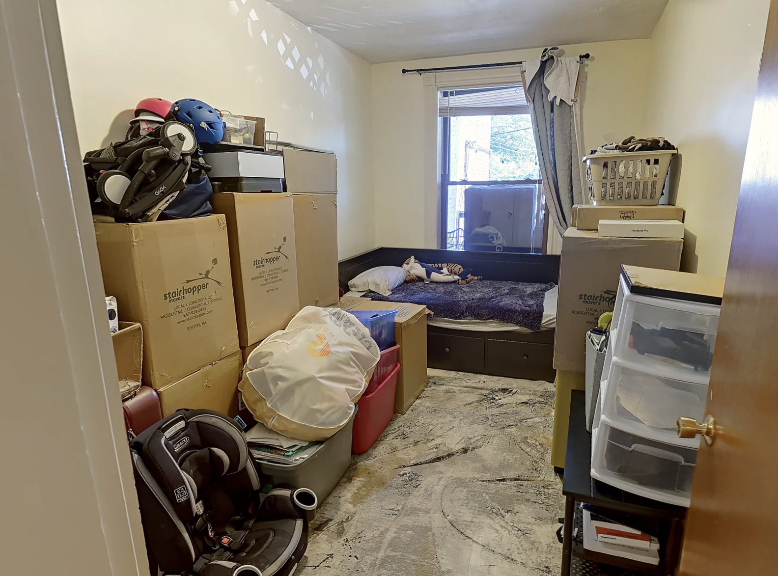 12 Dean Rd, Washington Square