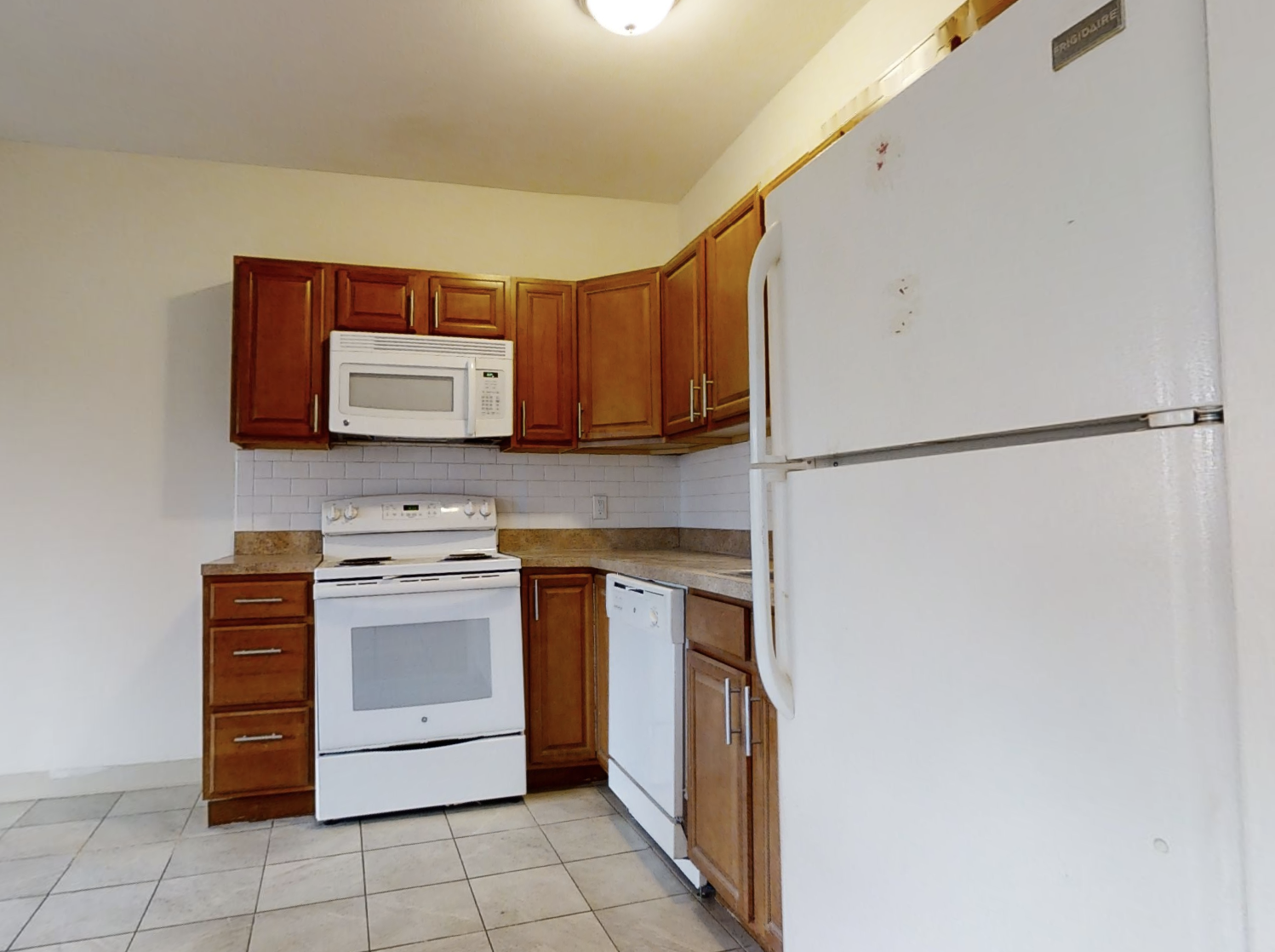 1135 Commonwealth Ave, Allston