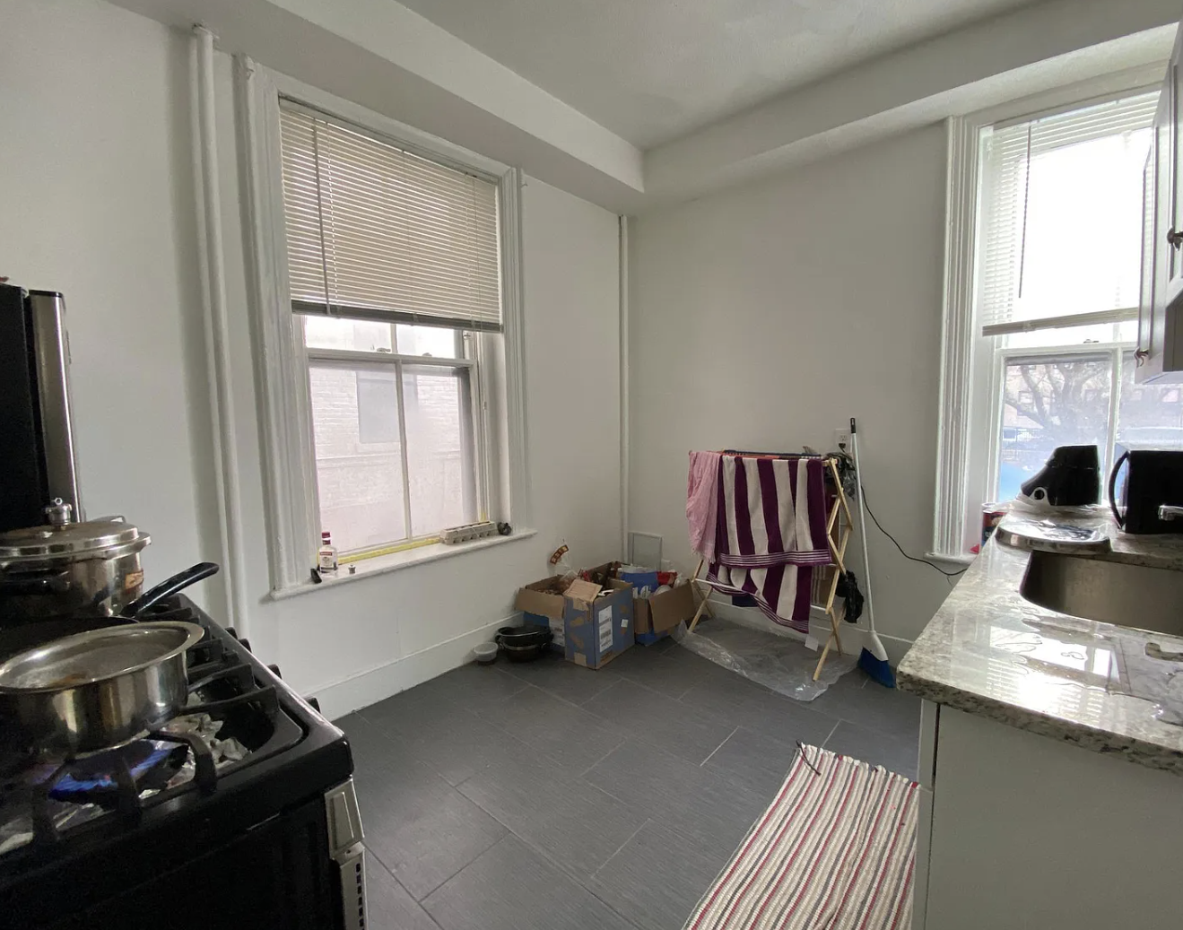 218 Hemenway St, Fenway