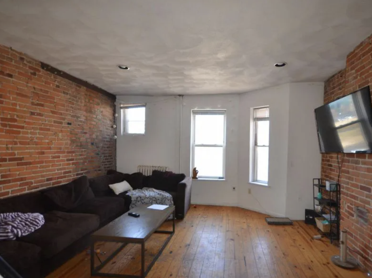 216 Hemenway St, Fenway