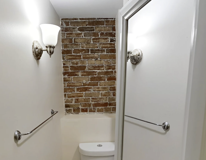 28 Symphony Rd, Fenway