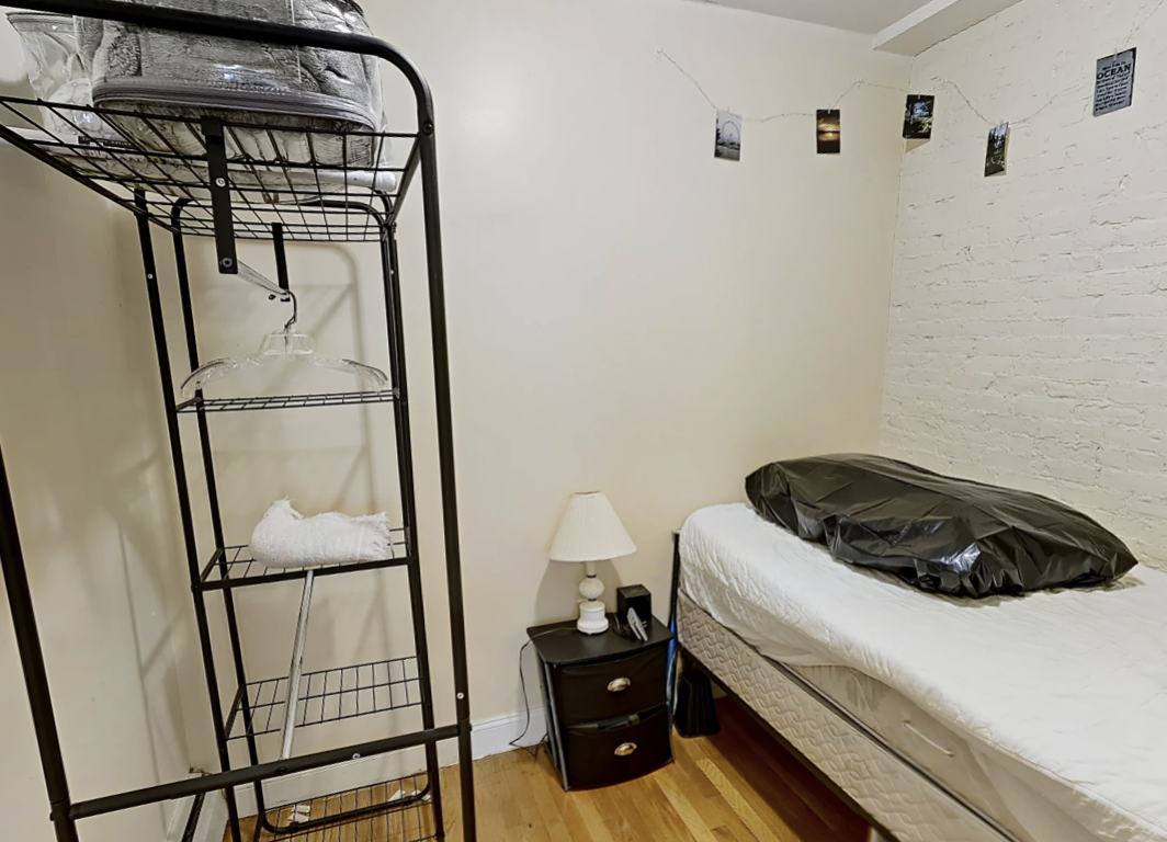 28 Symphony Rd, Fenway