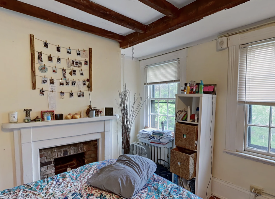 2 Champney Pl, Beacon Hill
