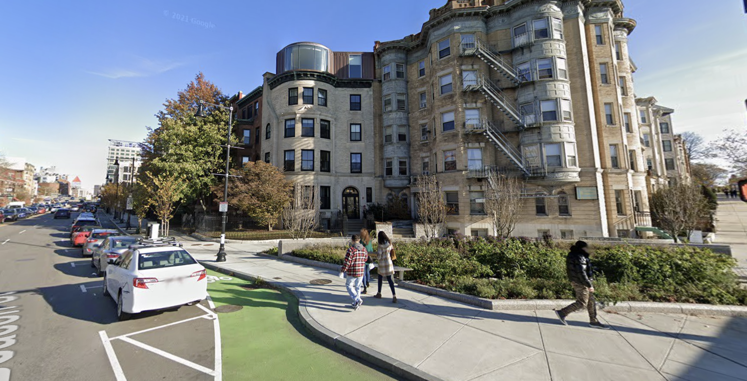 879 Beacon St, Fenway