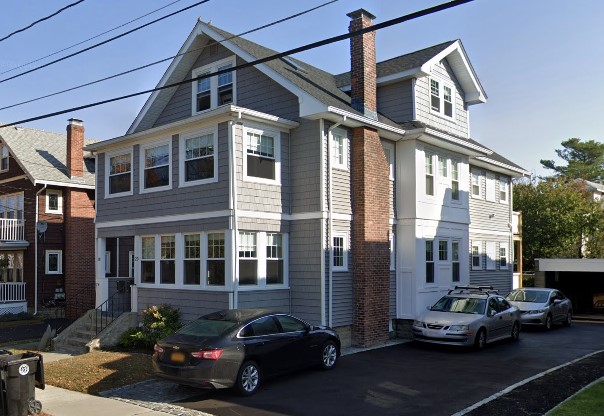 20 Carver Rd, Watertown