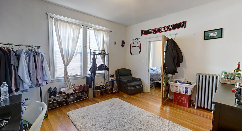 277 Mason Ter, Coolidge Corner