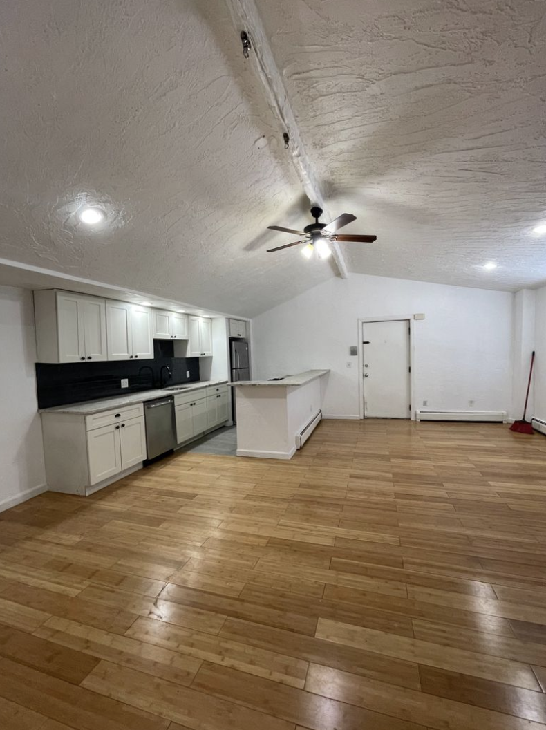 241 Maverick St, East Boston