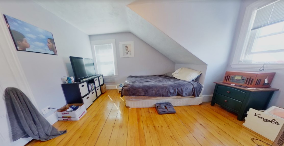 65 Willow Ave, Davis Square