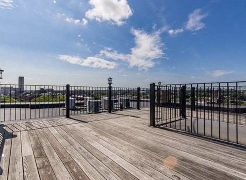 492 Massachusetts Ave, South End