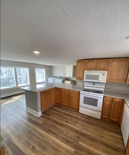 52 Port Norfolk St, Quincy