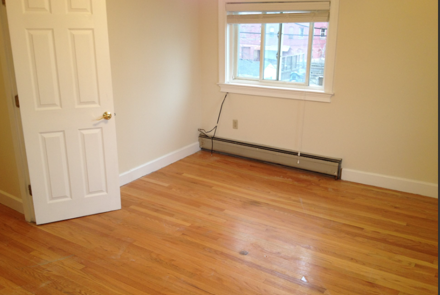 52 Port Norfolk St, Quincy