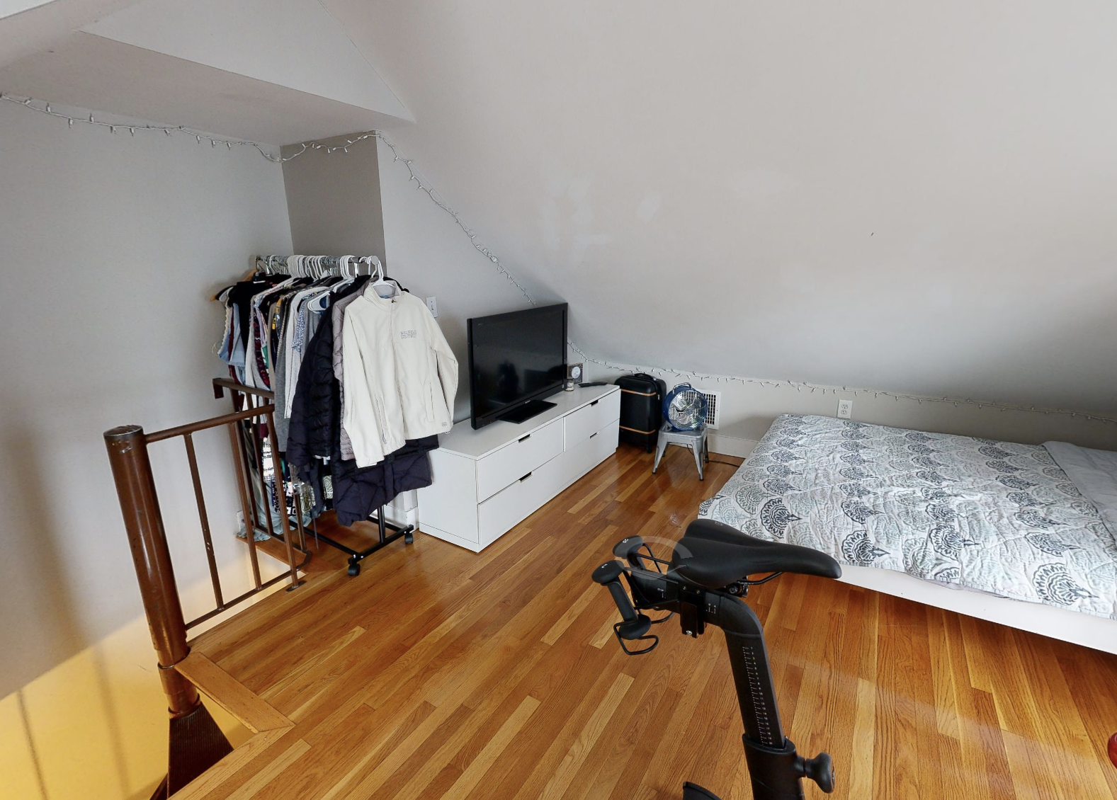 14 Mount Auburn St, Harvard Square