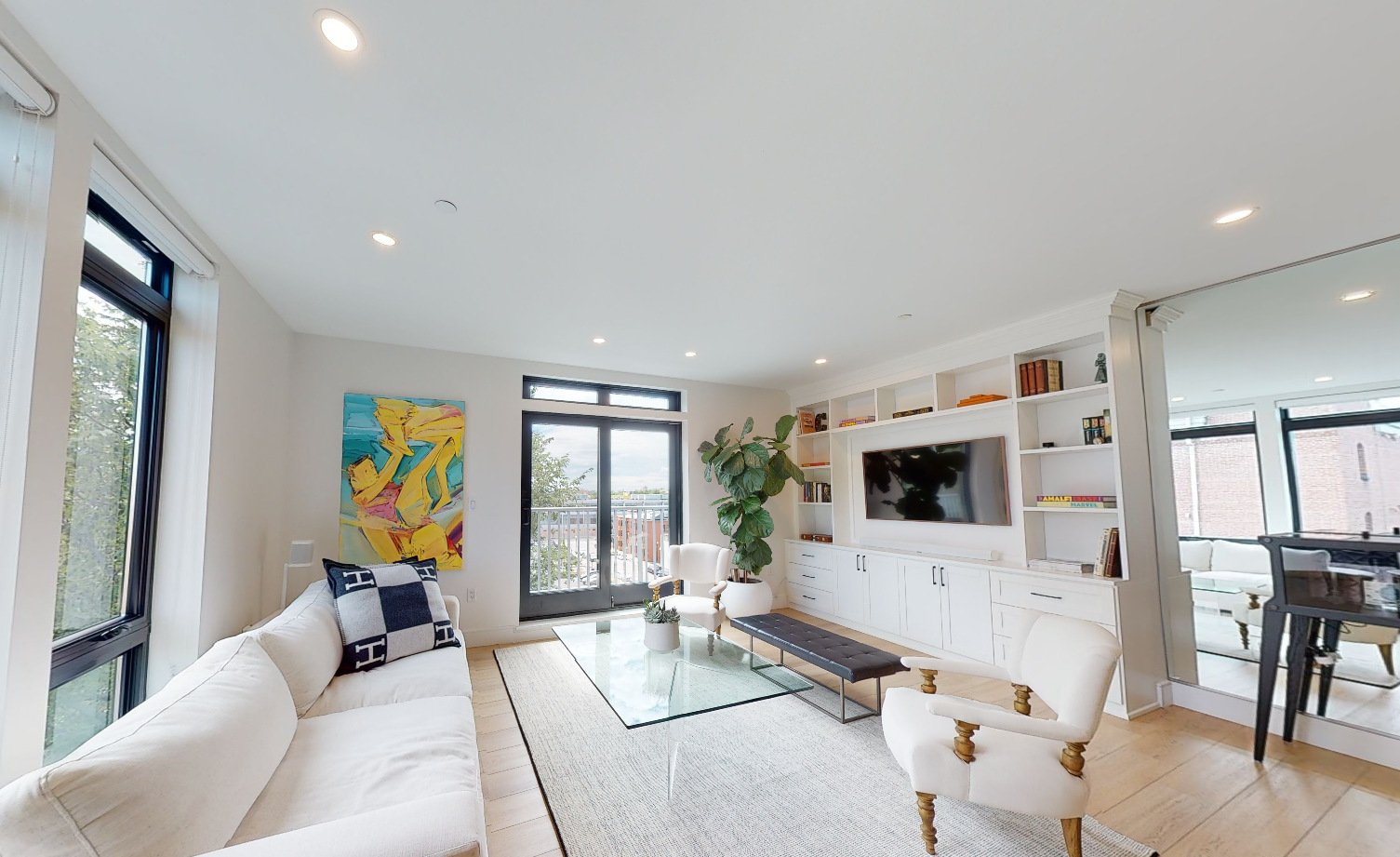 1950 Washington St, South End