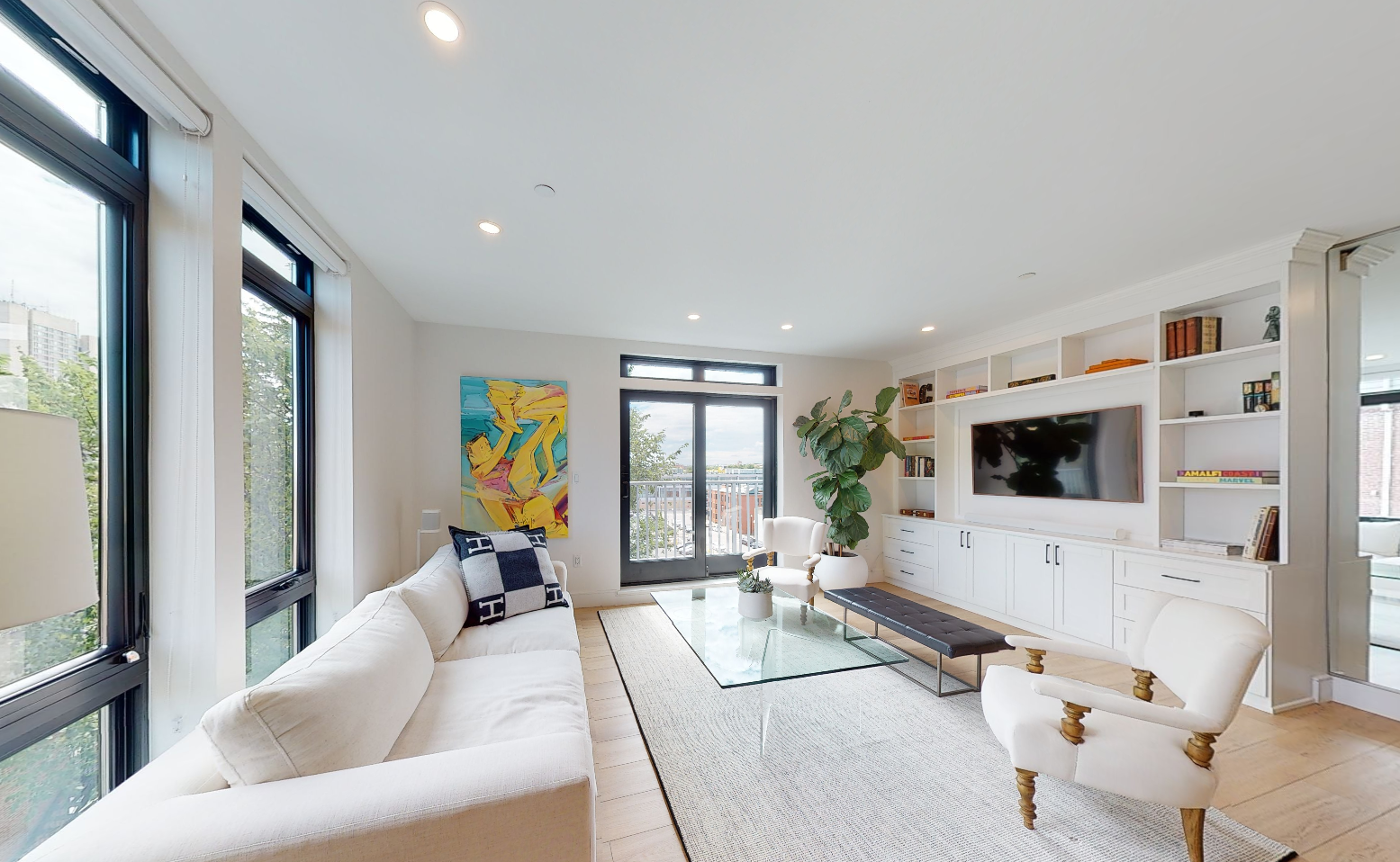 1950 Washington St, South End