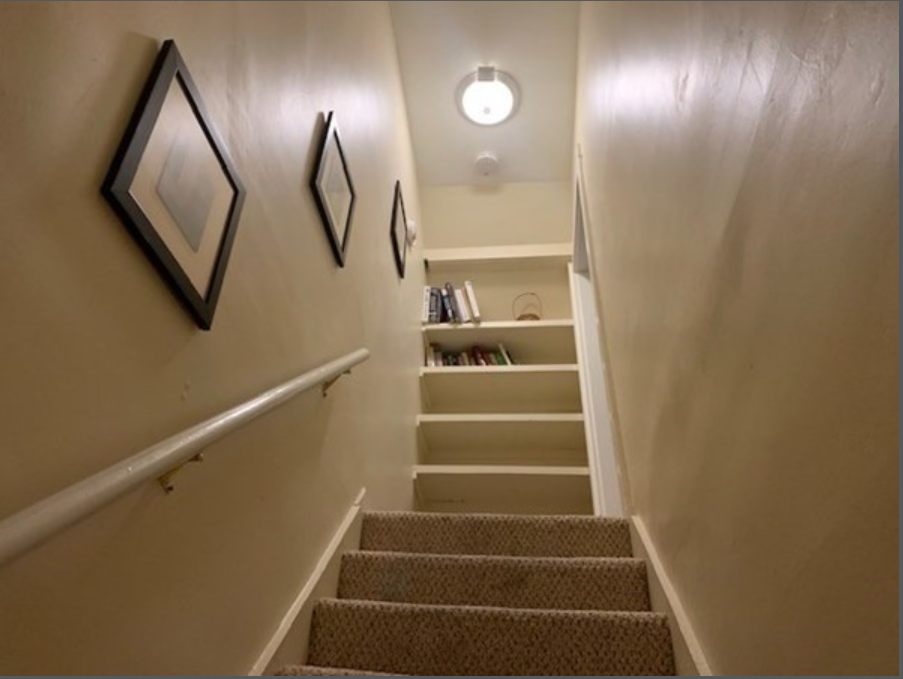 1510 Hyde Park Ave, West Roxbury