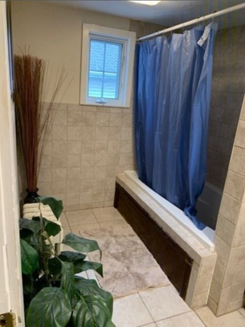 1510 Hyde Park Ave, West Roxbury