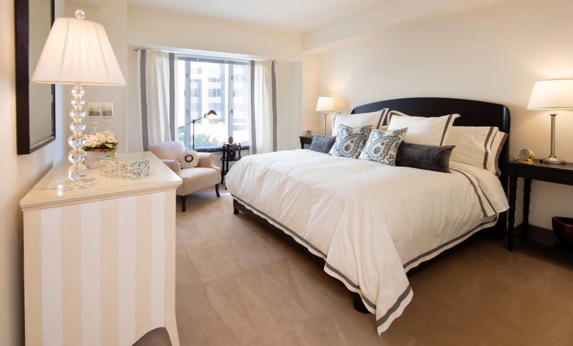 118 Huntington Ave, Back Bay