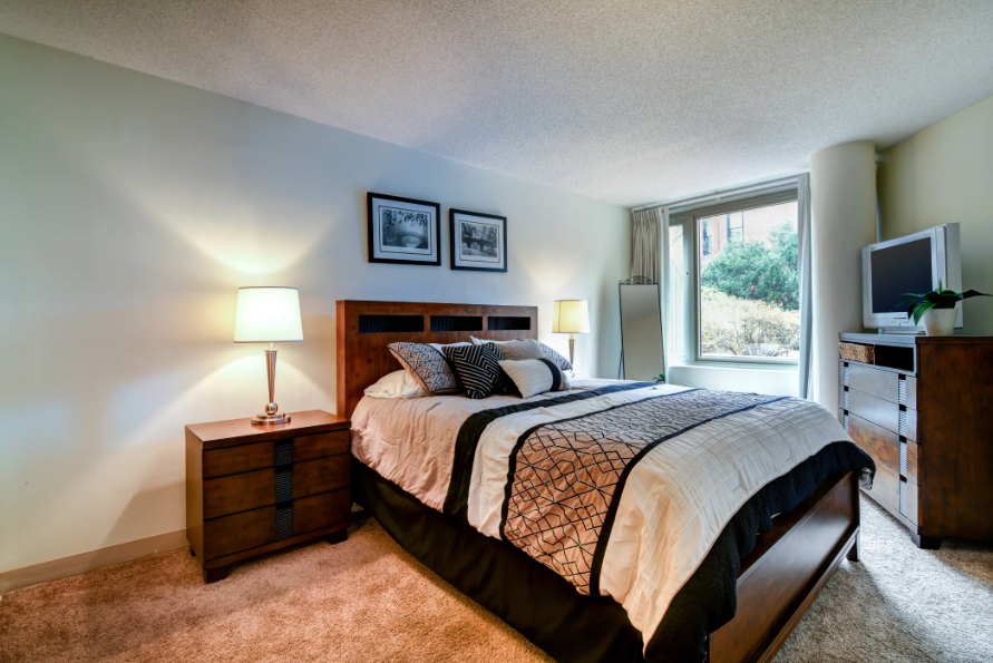 150 Huntington Ave, Back Bay