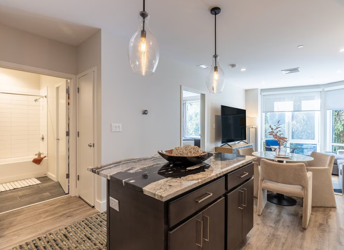 95 Saint Alphonsus St, Mission Hill